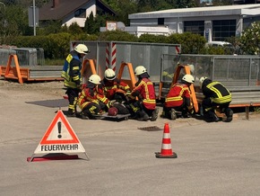 FW Stockach: 21 Feuerwehrangehörige bestehen Truppmannausbildung in Stockach