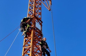 Freiwillige Feuerwehr Gangelt: FW Gangelt: Sicher Arbeiten in Höhen und Tiefen