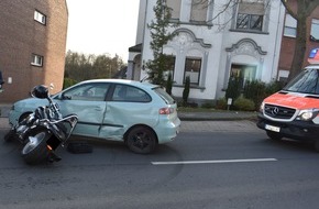 Polizei Mönchengladbach: POL-MG: Wetschewell - Motorradfahrer beim Wenden übersehen