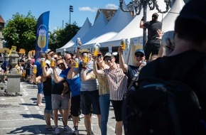 Ferris Bühler Communications: Neuer Guinness Weltrekord aufgestellt: Am Stadtfest Luzern wurde 1'616-mal angestossen
