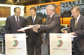 Audi AG: Audi stellt Fahrservice für Tagung von Weltbank und Internationalem Währungsfonds 2003 in Dubai / Vertrag auf dem Automobilsalon in Paris unterzeichnet / 250 Audi A8 werden im Einsatz sein