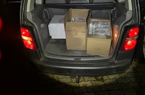 Hauptzollamt Dortmund: HZA-DO: Mutmaßlicher Drogenkurier flüchtet zu Fuß von der Autobahn / 12 Kilogramm Marihuana sichergestellt