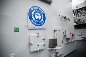 HZA-KI: Zollschiff &quot;Fehmarn&quot; feierlich getauft und in Dienst gestellt / Neues Einsatzschiff mit LNG-Antrieb
