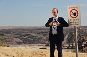 ZDFneo: Neu in ZDFneo: "Sonneborn rettet die Welt" (BILD)