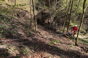 Feuerwehr Allensbach: FW Allensbach: URD2 Personenrettung Absturzgelände