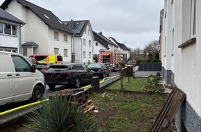 Feuerwehr Paderborn: FW Paderborn: Gemeldeter Zimmerbrand in der M&auml;lzerstra&szlig;e