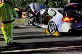 Feuerwehr Paderborn: FW Paderborn: Verkehrsunfall mit zwei beteiligten Pkw am George-Marschall-Ring