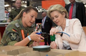 PIZ Personal: Tolle Idee: Bundeswehr auf Expo besuchen!