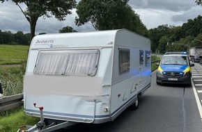 Polizeiinspektion Neubrandenburg: POL-NB: Wohnanhänger löst sich während der Fahrt