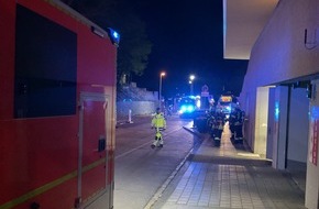 Feuerwehr und Rettungsdienst Bonn: FW-BN: Brandmeldeanlage verhindert Schlimmeres - Brand in einem Gastronomie Bereich in einem Hotelkomplex