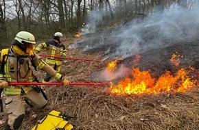 Feuerwehr Herdecke: FW-EN: Am Nacken war ein erweiterter L&ouml;schzug im Einsatz.
