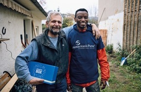 Samaritan's Purse e. V.: Hunderte Freiwillige beschenken tausende Flutbetroffene / Samaritan's Purse und Partner verteilen vorweihnachtliche Geschenke