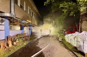 Freiwillige Feuerwehr Stockach: FW Stockach: Brand am Gebäude