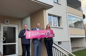Deutsche Telekom AG: Glasfaser für Berliner Wohnungsgenossenschaft eG Nord Ost 77 in Berlin-Marzahn
