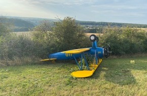 Polizeidirektion Pirmasens: POL-PDPS: Oldtimer-Kleinflugzeugunfall auf Flugplatz "Pottschütthöhe"