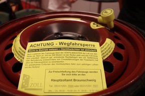 HZA-BS: Feierliche Vereidigung der Berufseinsteiger beim Hauptzollamt Braunschweig / Jetzt Karriere beim Zoll starten