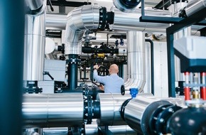 Danfoss GmbH: Industrieabw&auml;rme k&ouml;nnte fast ein Drittel des Bedarfs gro&szlig;er deutscher W&auml;rmenetze decken / Eine neue Danfoss-Analyse zeigt drei Wege, bereits erzeugte W&auml;rme zu nutzen