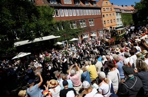 Schützenfest Hannover: 489. Schützenfest: Auftaktwochenende bei bestem Wetter und mit vielen Höhepunkten / 200.000 BesucherInnen beim Schützenausmarsch in Hannover