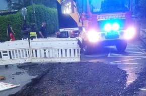 Feuerwehr Wetter (Ruhr): FW-EN: Wetter - Starkregenschauer sorgt für drei Einsätze am Sonntagabend