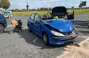 Freiwillige Feuerwehr Alpen: FW Alpen: Verkehrsunfall mit eingeklemmter Person