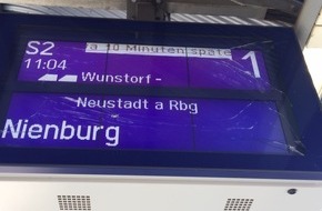 Bundespolizeiinspektion Hannover: BPOL-H: Zeugenaufruf: Sachbeschädigung am Bahnhof Leinhausen - Schadenshöhe 12.000 Euro