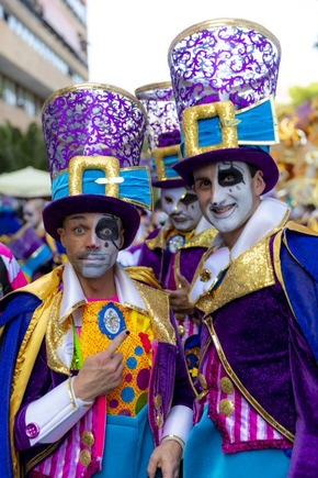 Auf Teneriffa ist der Karneval 2023 eine Hommage an New York