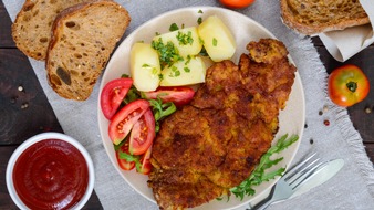 Opodo Deutschland: Schnitzel ade - Insekten olé! So essen die Deutschen im Urlaub / Umfrage des Reiseportals Opodo beleuchtet kulinarische Vorlieben deutscher Urlauber