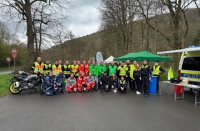 Kreispolizeibehörde Ennepe-Ruhr-Kreis: POL-EN: Ennepetal: Bild der Kradauftaktveranstaltung
