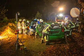 FFW Schwalmtal: Aufwendige Unwetterlage bildet Grundlage für die Jahresabschlussübung der Feuerwehr Schwalmtal