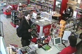 Polizeidirektion Flensburg: POL-FL: Klein Rheide / Schleswig - Fahndungsfoto zur Vermisstensuche nach Anja L., Maßnahmen halten an