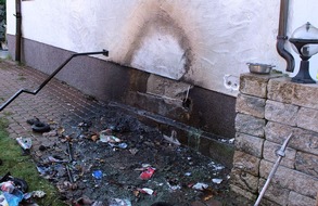 Kreispolizeibehörde Olpe: POL-OE: Mülltonnenbrand verursacht Sachschaden an Hauswand