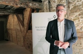 Staatsminister Markus Blume eröffnet mit der Judengasse 10 ein Denkmal von nationaler Bedeutung