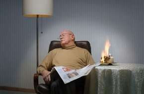 Rauchmelder retten Leben: Ältere Menschen bei Wohnungsbränden besonders gefährdet / "Rauchmelder retten Leben" entwickelt Checkliste zur Brandprävention für Senioren.