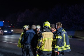 FW-NE: Zur richtigen Zeit am richtigen Ort: Feuerwehr Neuss löscht Lkw-Brand auf der A2 bei Hamm (Westfalen) | Spontane überörtliche Hilfe