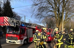 Feuerwehr Bochum: FW-BO: Eine Person mit Rauchgasvergiftung nach Küchenbrand