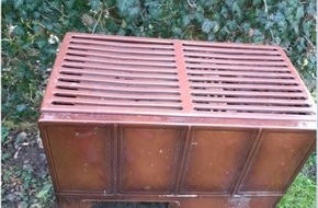 Polizei Hagen: POL-HA: Illegale M&uuml;llentsorgung in Wasserschutzgebiet - die Polizei bittet um Hinweise