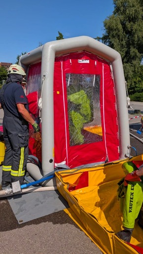 FW Stockach: Gefahrstoffzug Stockach: Bereit für den Ernstfall - Intensive Übung sichert Schutz der Bevölkerung