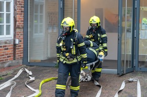 FW Flotwedel: Feuerwehren üben Ernstfall im AllerHaus in Langlingen