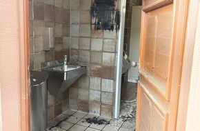Polizeidirektion Pirmasens: POL-PDPS: Brand im Toilettenhaus des Rathauses