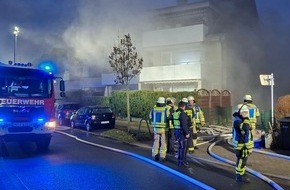 Feuerwehr Moers: FW Moers: Massive Rauchentwicklung in Tiefgarage - Feuerwehr im Gro&szlig;einsatz