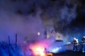 Feuerwehr Wetter (Ruhr): FW-EN: Wetter - Brandeinsatz in der Nacht