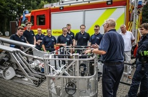 Feuerwehr Ratingen: FW Ratingen: Feuerwehr Ratingen - Übung am Institut der Feuerwehr in Münster