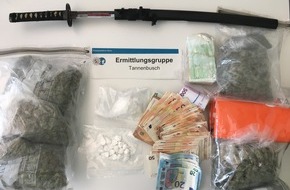 Polizei Bonn: POL-BN: Foto: Asservatendarstellung zur Meldung -Groß angelegter Festnahme- und Durchsuchungseinsatz in Bonn Tannenbusch - 23 Festnahmen