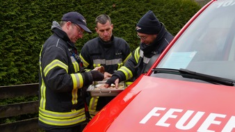 Freiwillige Feuerwehr Celle: FW Celle: Hochwassereinsätze am 2. Weihnachtstag - 4. Lagemeldung!