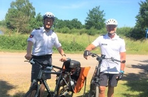 Polizeiinspektion Nienburg / Schaumburg: POL-NI: Nienburg - Fahrradstreife der Polizei Nienburg klärt über Risiken auf