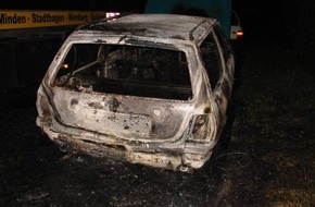 Polizeiinspektion Nienburg / Schaumburg: POL-NI: PKW in Brand gesteckt - Bild im Download -