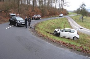 Polizeidirektion Montabaur: POL-PDMT: Verkehrsunfall mit zwei Leichtverletzten