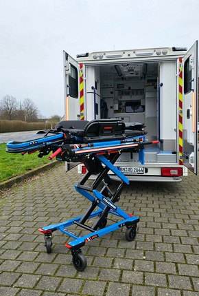 FW Bergheim: Feuerwehr Bergheim stellt acht neue Rettungswagen in den Dienst Alle Standorte mit baugleichen Fahrzeugen ausgestattet