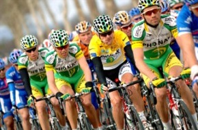 Phonak AG: Phonak wünscht seinem Cycling Team "Bonne Chance" für die Tour de France