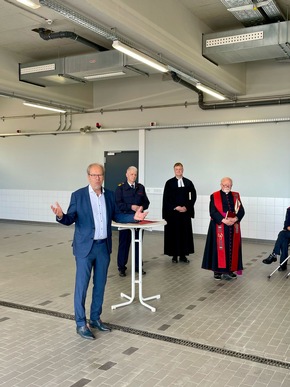FW Bergheim: Erweiterung der Feuer- und Rettungswache Bergheim erfolgreich abgeschlossen Investition in die Zukunft der Feuerwehr